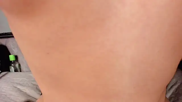 Snapshot of Manchita96_ chatting on September 15, 2025, 7:47 pm Manchita96  online show from September 15, 2025, 7:47 pm