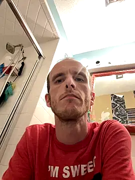 tleaper21101 online show from September 21, 2025, 8:21 pm