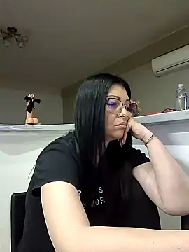 Snapshot of Milf_Abigail chatting on February 3, 2025, 1:52 am Milf Abigail online show from February 3, 2025, 1:52 am