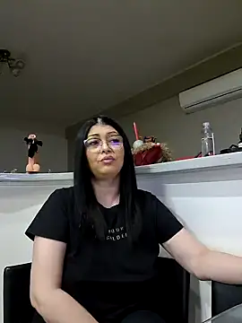Snapshot of Milf_Abigail chatting on February 10, 2025, 2:41 am Milf Abigail online show from February 10, 2025, 2:41 am