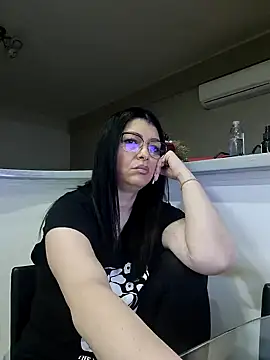 Snapshot of Milf_Abigail chatting on February 20, 2025, 2:40 am Milf Abigail online show from February 20, 2025, 2:40 am