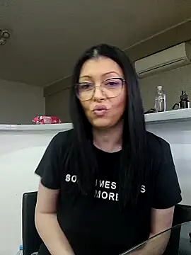 Snapshot of Milf_Abigail chatting on February 25, 2025, 5:19 am Milf Abigail online show from February 25, 2025, 5:19 am