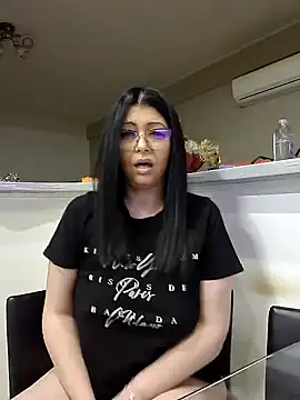 Snapshot of Milf_Abigail chatting on March 16, 2025, 1:17 am Milf Abigail online show from March 16, 2025, 1:17 am