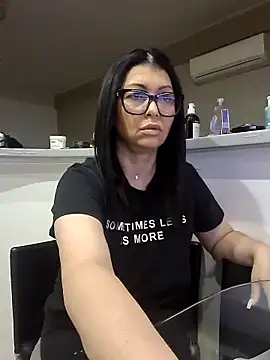 Snapshot of Milf_Abigail chatting on September 26, 2025, 12:58 am Milf Abigail online show from September 26, 2025, 12:58 am