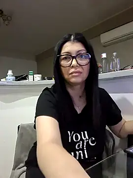 Snapshot of Milf_Abigail chatting on October 8, 2025, 1:03 am Milf Abigail online show from October 8, 2025, 1:03 am
