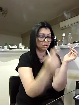 Milf Abigail online show from November 26, 2025, 1:39 am