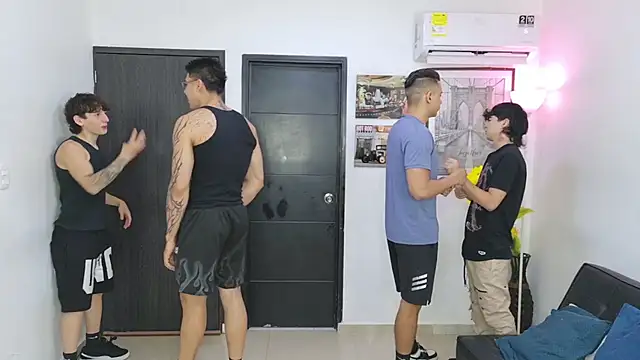 badguyss bisex online show from May 25, 2026, 11:16 am