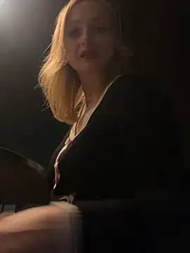 LadyTatiana Madam online show from November 4, 2025, 7:24 pm