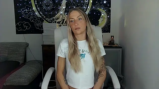 SexxyLiviaa online show from October 13, 2025, 4:40 pm