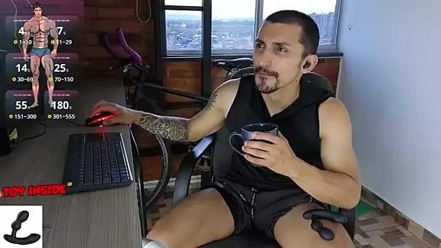 Marck Muscle online show from September 24, 2025, 10:57 pm
