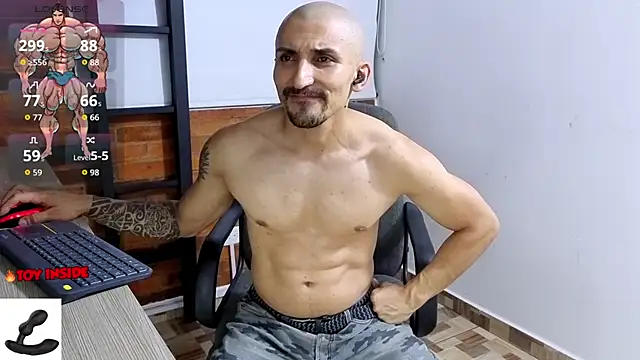 Snapshot of Marck_Muscle chatting on December 1, 2025, 1:54 am Marck Muscle online show from December 1, 2025, 1:54 am