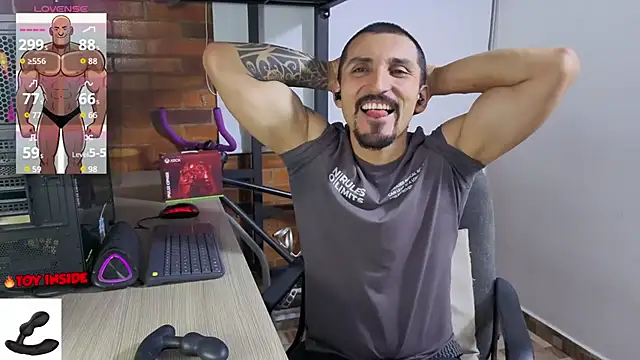 Snapshot of Marck_Muscle chatting on June 28, 2026, 2:06 am Marck Muscle online show from June 28, 2026, 2:06 am