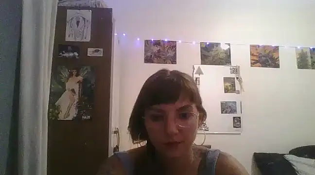 Snapshot of SweetyBabyDemon chatting on December 13, 2024, 11:06 pm SweetyBabyDemon online show from December 13, 2024, 11:06 pm