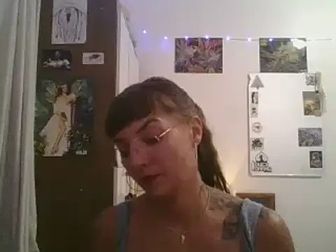 Snapshot of SweetyBabyDemon chatting on December 16, 2024, 12:26 am SweetyBabyDemon online show from December 16, 2024, 12:26 am