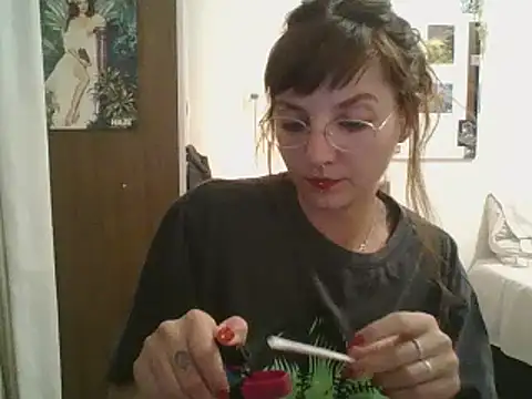 Snapshot of SweetyBabyDemon chatting on January 9, 2025, 2:01 am SweetyBabyDemon online show from January 9, 2025, 2:01 am