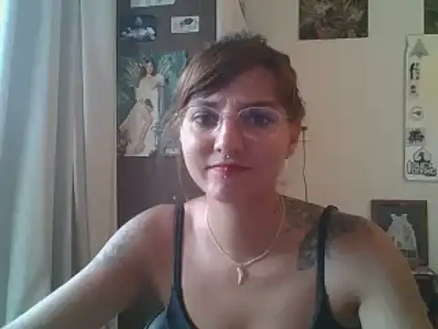 Snapshot of SweetyBabyDemon chatting on February 5, 2025, 9:40 pm SweetyBabyDemon online show from February 5, 2025, 9:40 pm