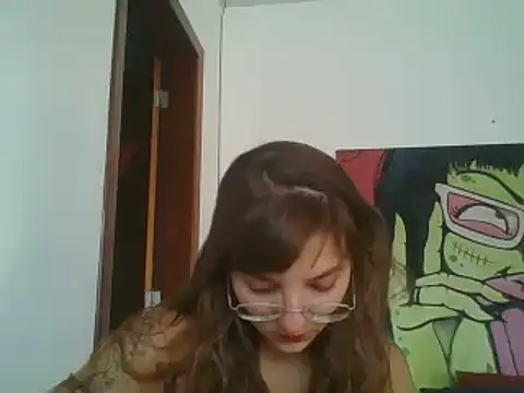 Snapshot of SweetyBabyDemon chatting on February 11, 2025, 12:27 pm SweetyBabyDemon online show from February 11, 2025, 12:27 pm