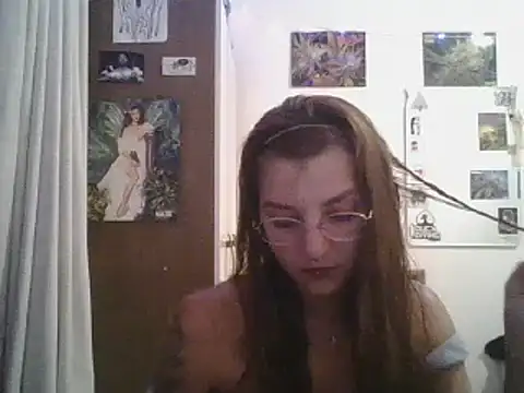 Snapshot of SweetyBabyDemon chatting on February 20, 2025, 10:48 pm SweetyBabyDemon online show from February 20, 2025, 10:48 pm