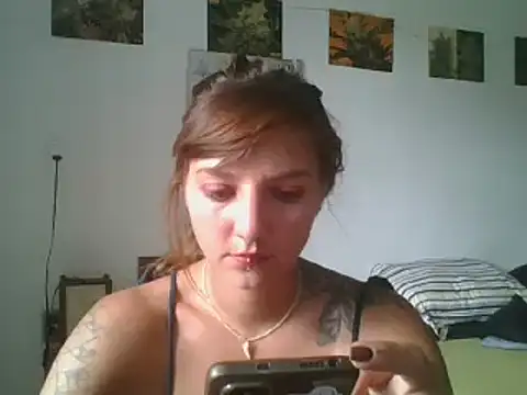 Snapshot of SweetyBabyDemon chatting on February 27, 2025, 2:00 pm SweetyBabyDemon online show from February 27, 2025, 2:00 pm