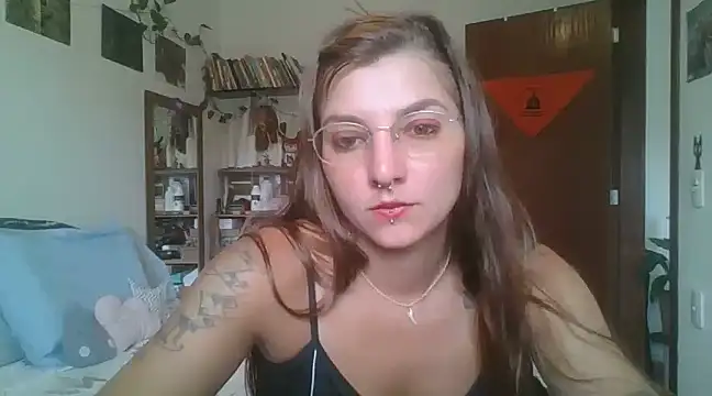 Snapshot of SweetyBabyDemon chatting on March 11, 2025, 1:34 pm SweetyBabyDemon online show from March 11, 2025, 1:34 pm
