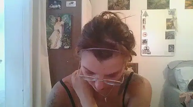 Snapshot of SweetyBabyDemon chatting on March 13, 2025, 8:22 pm SweetyBabyDemon online show from March 13, 2025, 8:22 pm