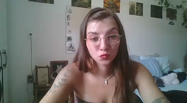 Snapshot of SweetyBabyDemon chatting on March 15, 2025, 1:07 pm SweetyBabyDemon online show from March 15, 2025, 1:07 pm