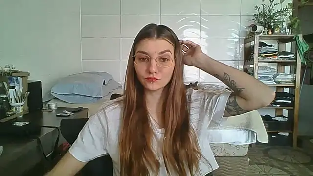 Snapshot of SweetyBabyDemon chatting on September 15, 2025, 2:06 pm SweetyBabyDemon online show from September 15, 2025, 2:06 pm