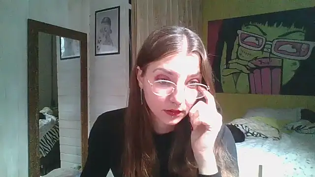 SweetyBabyDemon online show from May 25, 2026, 2:45 pm