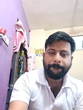 Snapshot of GlassBarge9 chatting on March 8, 2025, 2:19 pm GlassBarge9 online show from March 8, 2025, 2:19 pm