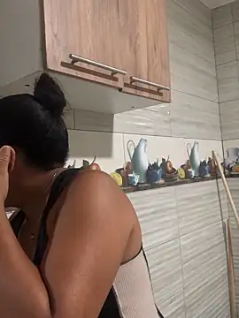 Snapshot of BrianaHazel chatting on December 23, 2025, 2:09 am BrianaHazel online show from December 23, 2025, 2:09 am