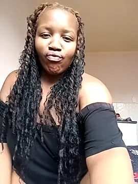 Snapshot of ThaBundaa chatting on March 1, 2026, 5:42 am ThaBundaa online show from March 1, 2026, 5:42 am