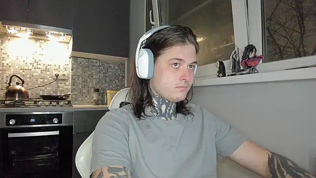  torfin  online show from March 14, 2025, 10:16 pm