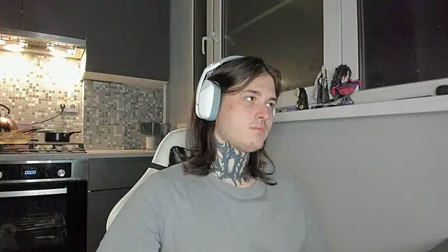  torfin  online show from March 16, 2025, 10:20 pm