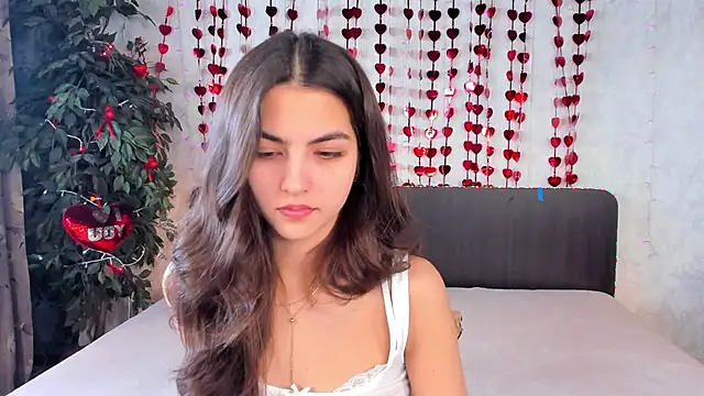 Milana Crystal  online show from February 27, 2025, 8:06 am