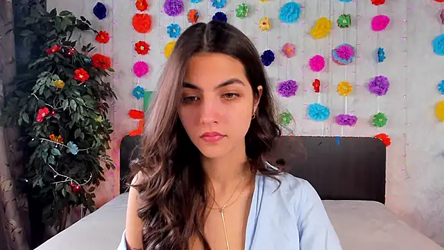 Milana Crystal  online show from March 17, 2025, 8:18 am