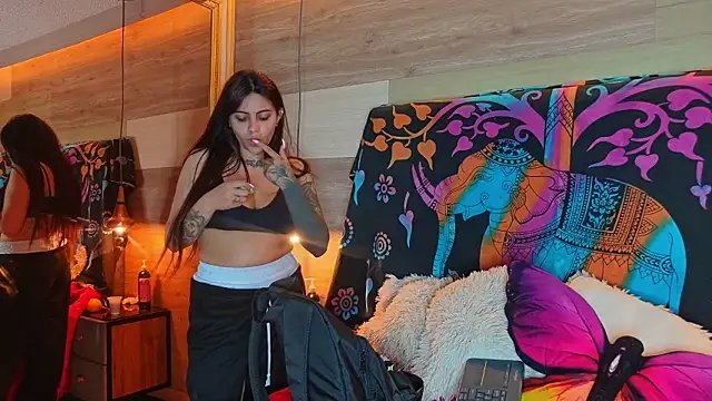 Snapshot of Cori_Paige chatting on February 4, 2026, 4:07 am Cori Paige online show from February 4, 2026, 4:07 am