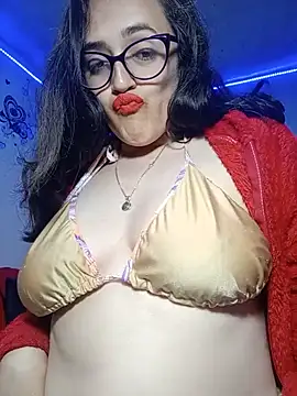 anndreapds online show from June 9, 2026, 2:12 am