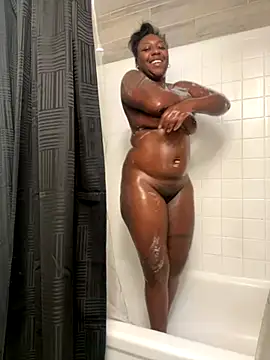 XxMidnightEssencexX online show from November 24, 2025, 4:18 pm