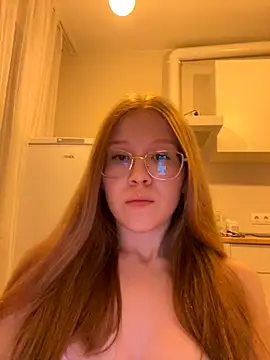 Eva Weyne online show from October 8, 2025, 7:22 pm