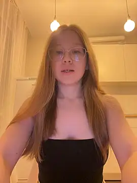 Eva Weyne online show from October 16, 2025, 7:04 pm