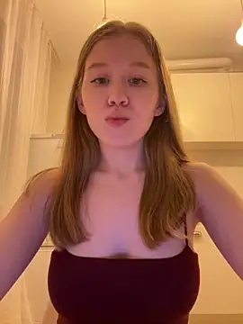 Eva Weyne online show from February 9, 2026, 8:46 pm