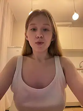 Snapshot of Eva_Weyne chatting on July 23, 2026, 10:29 pm Eva Weyne online show from July 23, 2026, 10:29 pm