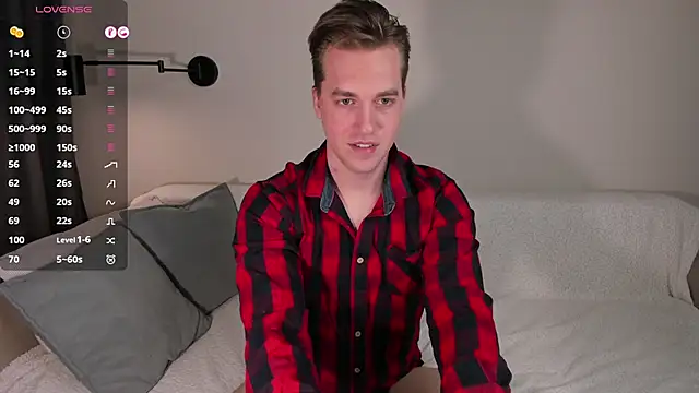 Snapshot of AustinButler chatting on March 22, 2025, 8:37 pm AustinButler online show from March 22, 2025, 8:37 pm