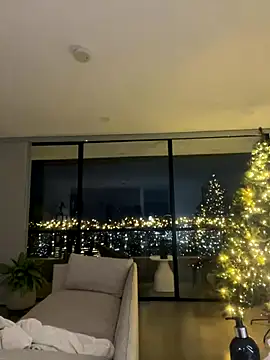 Brunettexio online show from December 21, 2025, 2:08 am