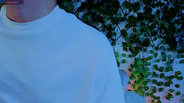 Levii Ackermann online show from September 29, 2025, 2:55 pm