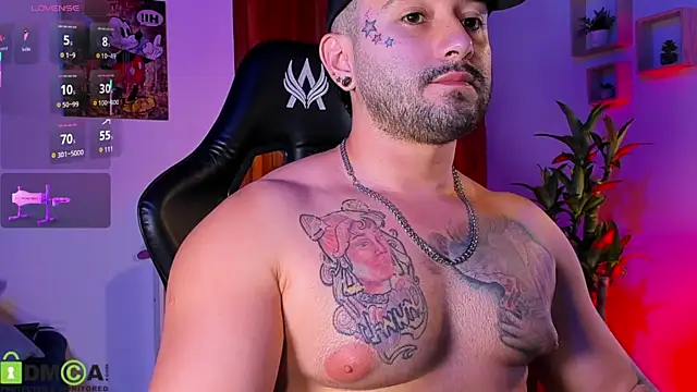 Snapshot of Alex_maraj chatting on December 3, 2025, 12:18 am Alex maraj online show from December 3, 2025, 12:18 am