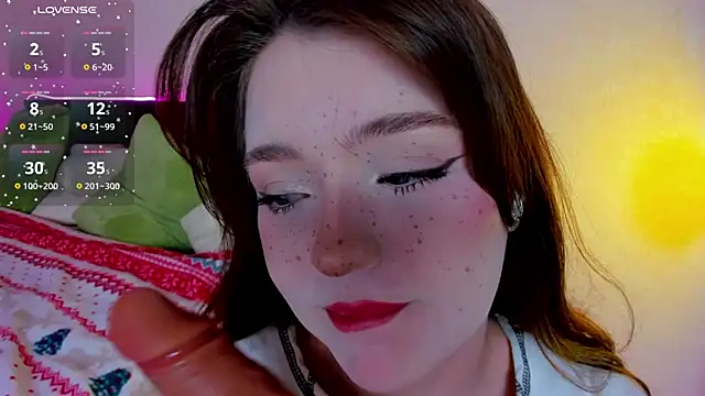 lexxxxxxi online show from December 21, 2025, 6:26 pm