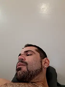 Snapshot of Zander823 chatting on February 12, 2026, 11:22 pm Zander823 online show from February 12, 2026, 11:22 pm