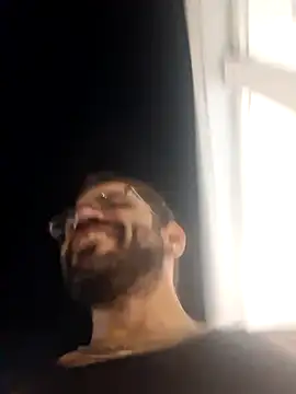 Snapshot of Zander823 chatting on March 4, 2026, 4:29 am Zander823 online show from March 4, 2026, 4:29 am