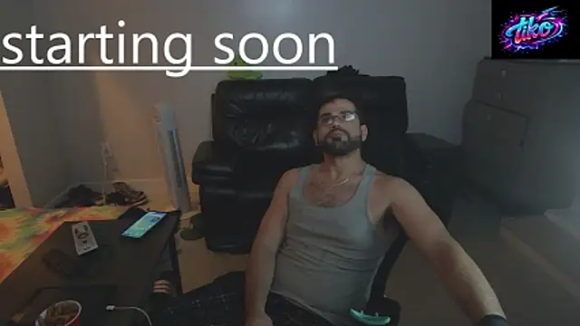 Zander823 online show from April 14, 2026, 5:13 am